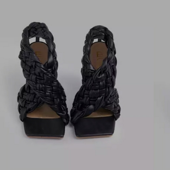 New woven wrap heels - Picture 4 of 5